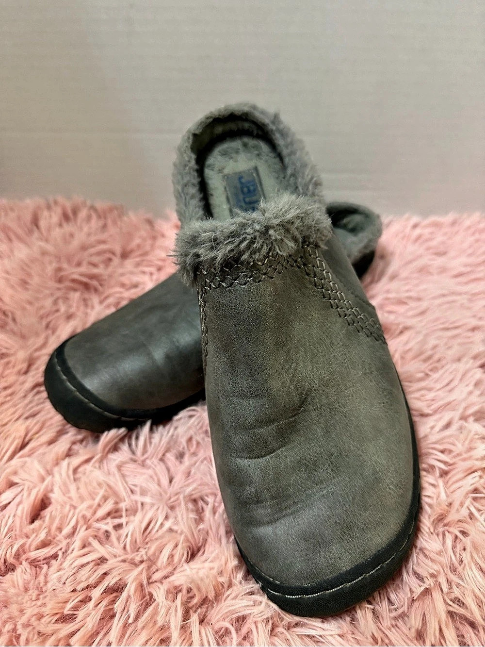 JBU By Jambu Womens Willow Gray Vegan Fur Casual Slip-On Sz 8.5 EUC